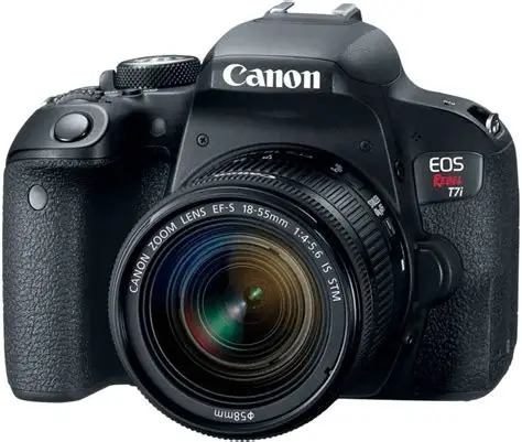 Camera Canon EOS Rebel T7i